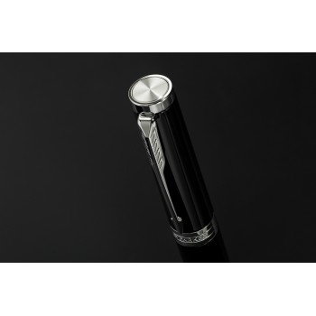 Parker Ingenuity juodos spalvos plunksnakotis CT (M) su graviravimu